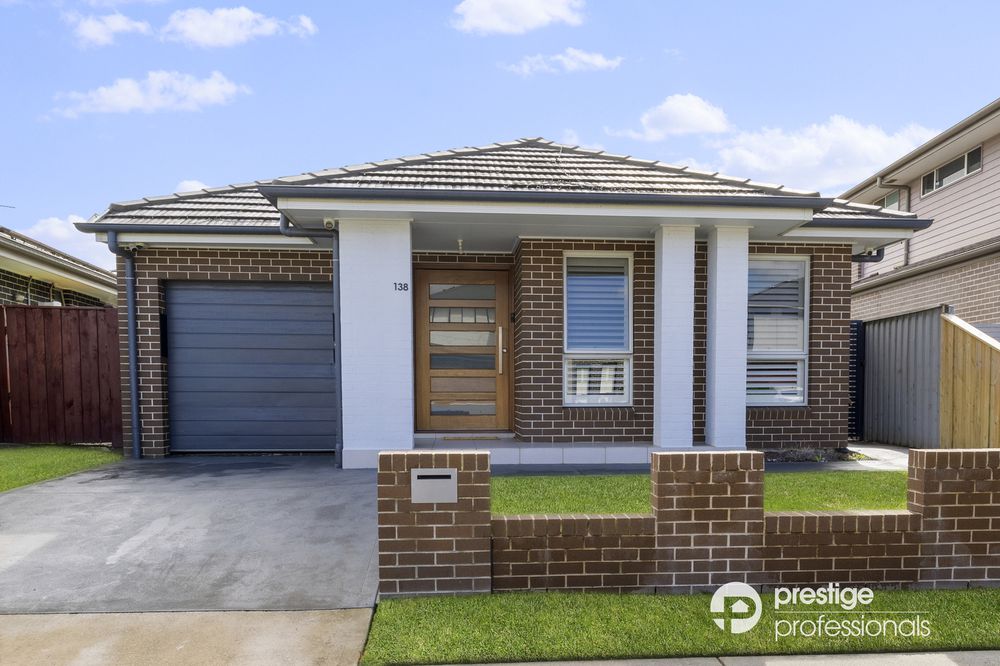 138 Maddecks Avenue, Moorebank