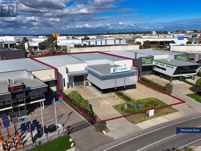 102 Discovery Drive, Bibra Lake
