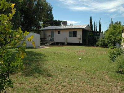 25 Robin Road, Longreach