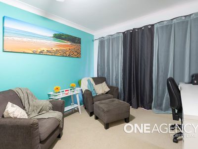 13 Honeysuckle Pl, Forest Lake