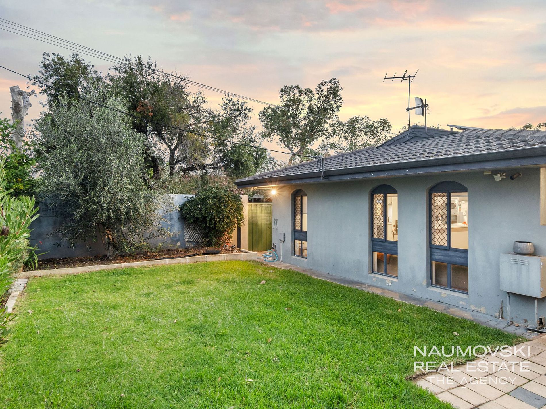 51 Allinson Drive, Girrawheen
