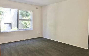 2 / 46 Kennedy Street, Kingsford