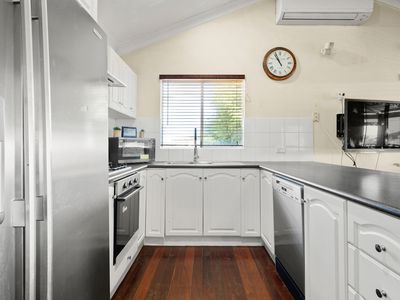 6B HYMUS STREET, Rockingham