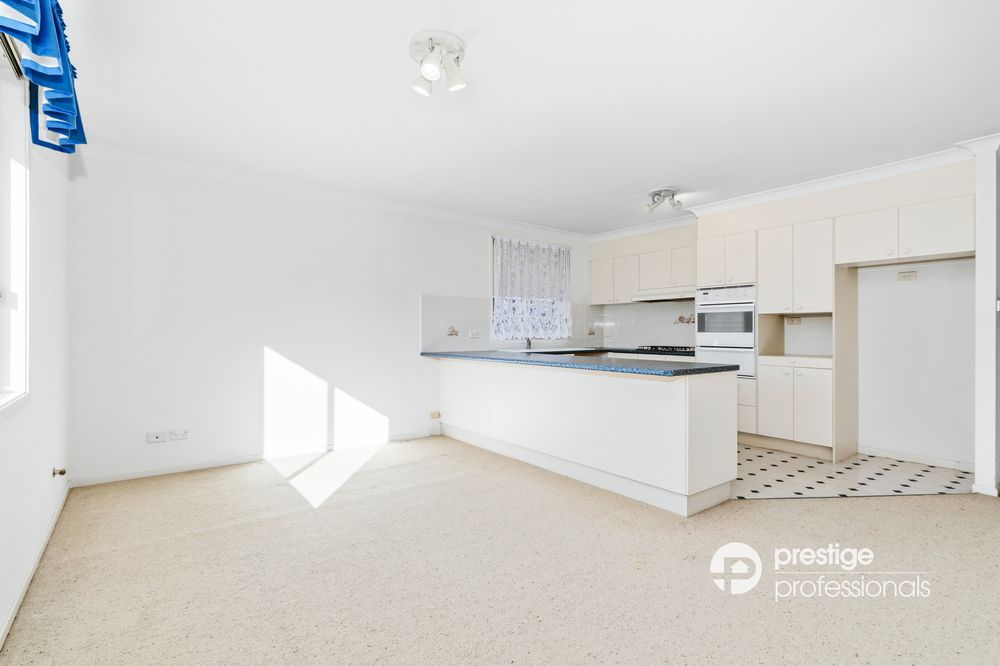 11 Woolmers Court, Wattle Grove