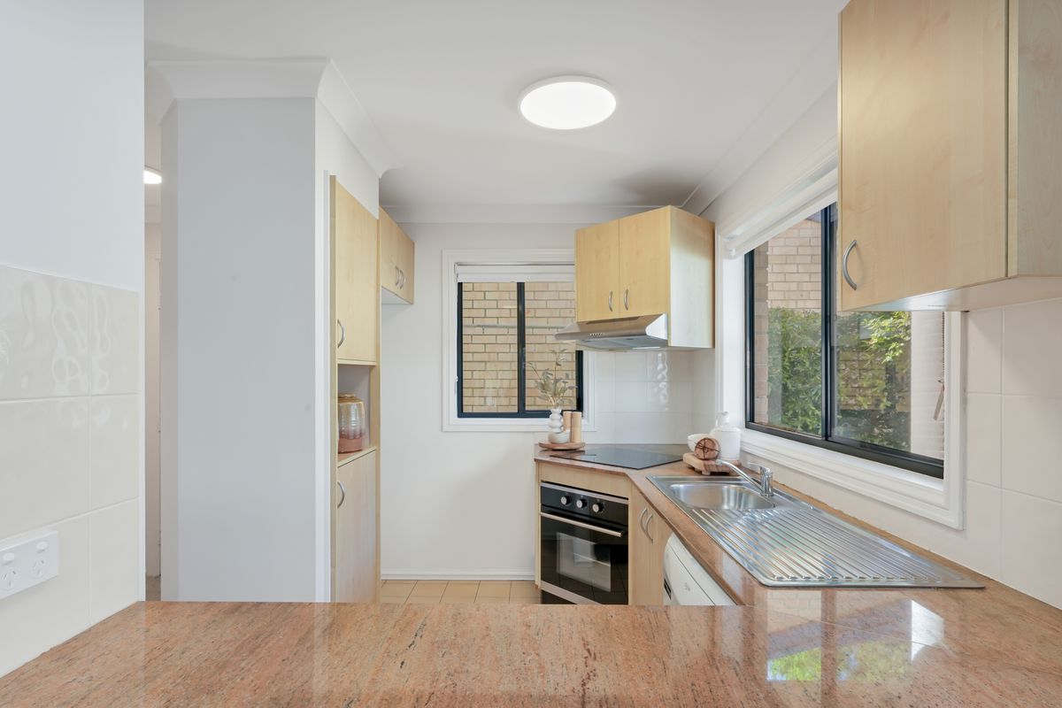 7 / 29 Central Coast Highway, West Gosford