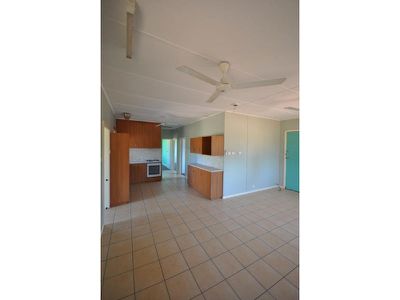 8A Weaver Place, South Hedland