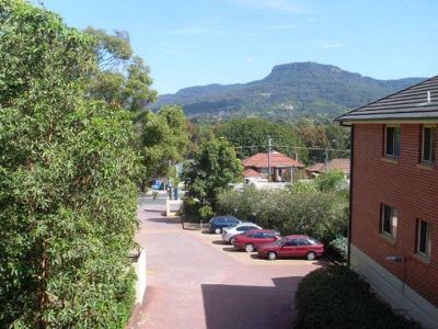 4 / 11 Flinders Street, Wollongong