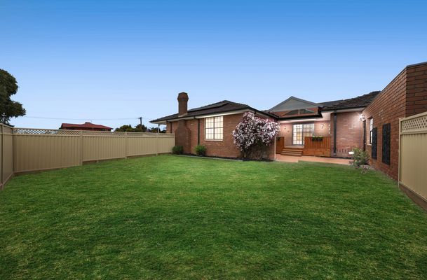 33 Rudstone Bend, Greenvale