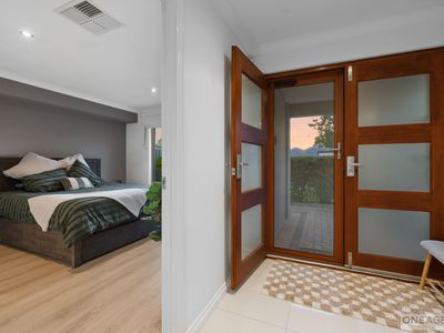 38 Hollins Bend, Madeley