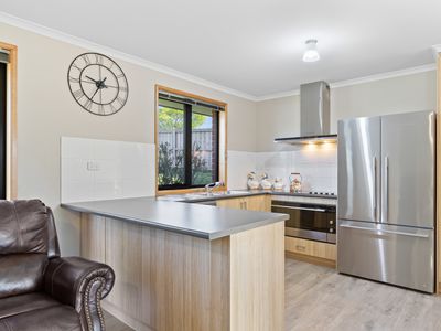 66 Huntingfield Avenue, Huntingfield