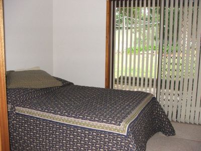 44 Ross Avenue, Narrawallee