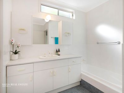 3 Callistemon Court, Tura Beach