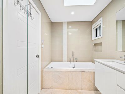 7 Haven Valley Way, Lansvale