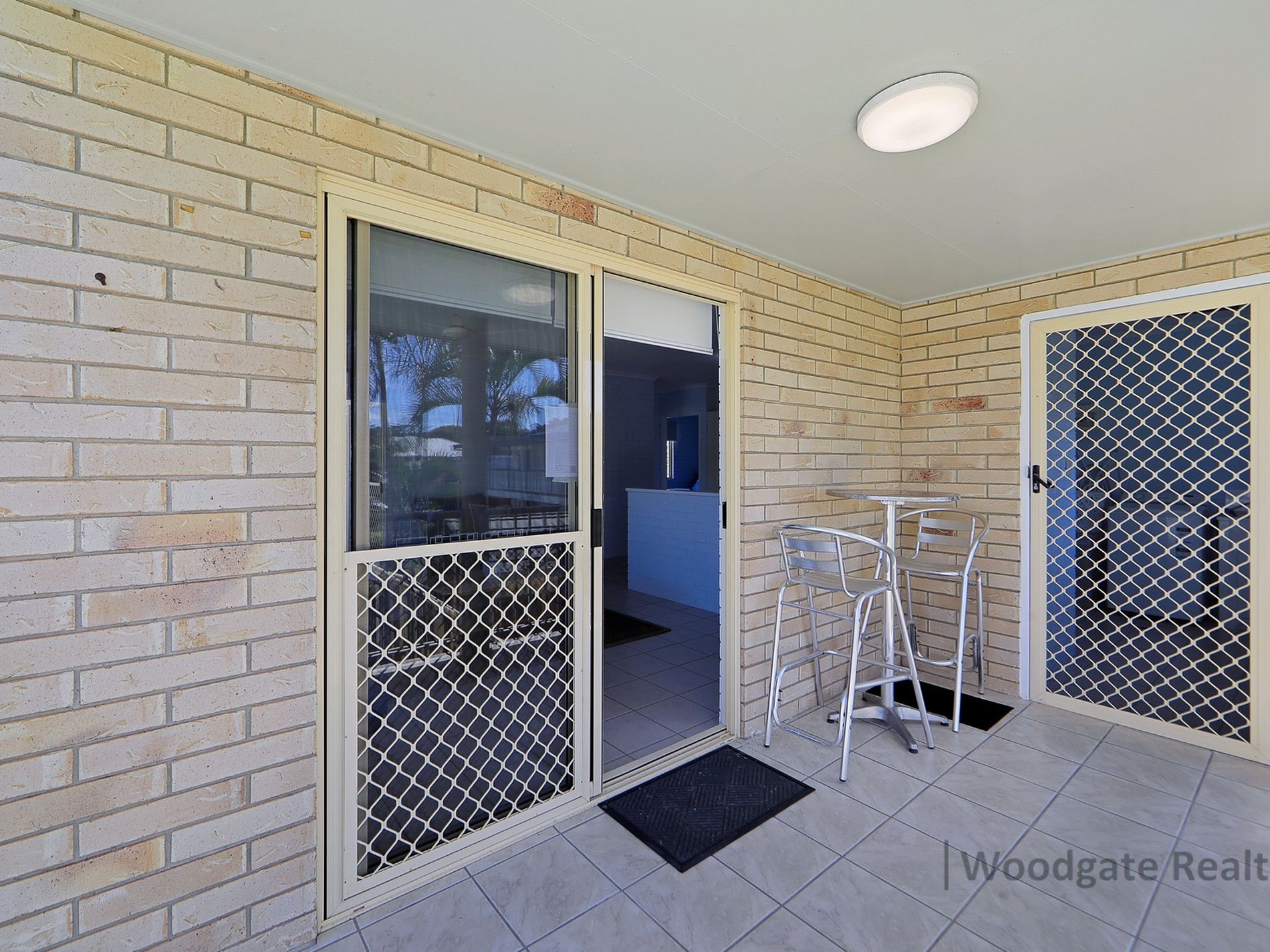 6 / 2 Poinciana Court, Woodgate