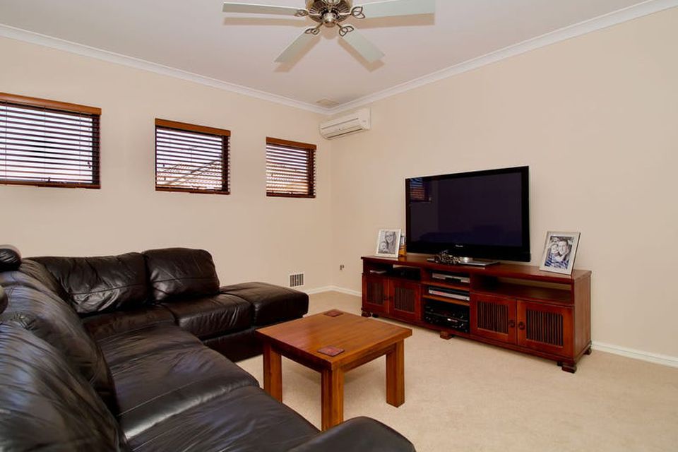 4 Forward Street , Baldivis