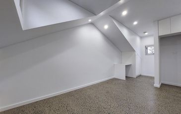 Flat A / 742 Bourke Street, Redfern