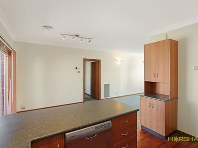 2 / 6 Carroll Street, Horsham