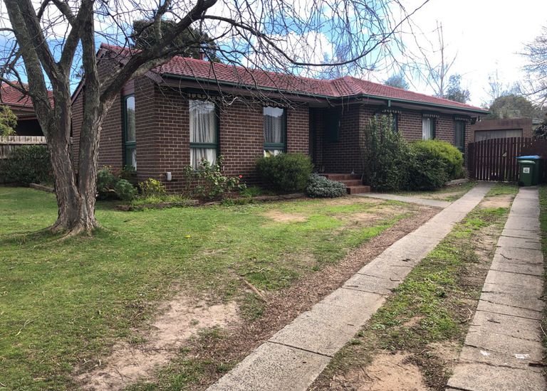7  Chesney Drive, Ringwood