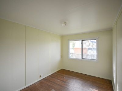 12 Neilson Crescent, Riverview