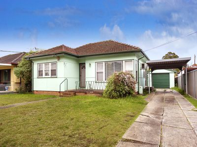 23 Omaroo Avenue, Doonside