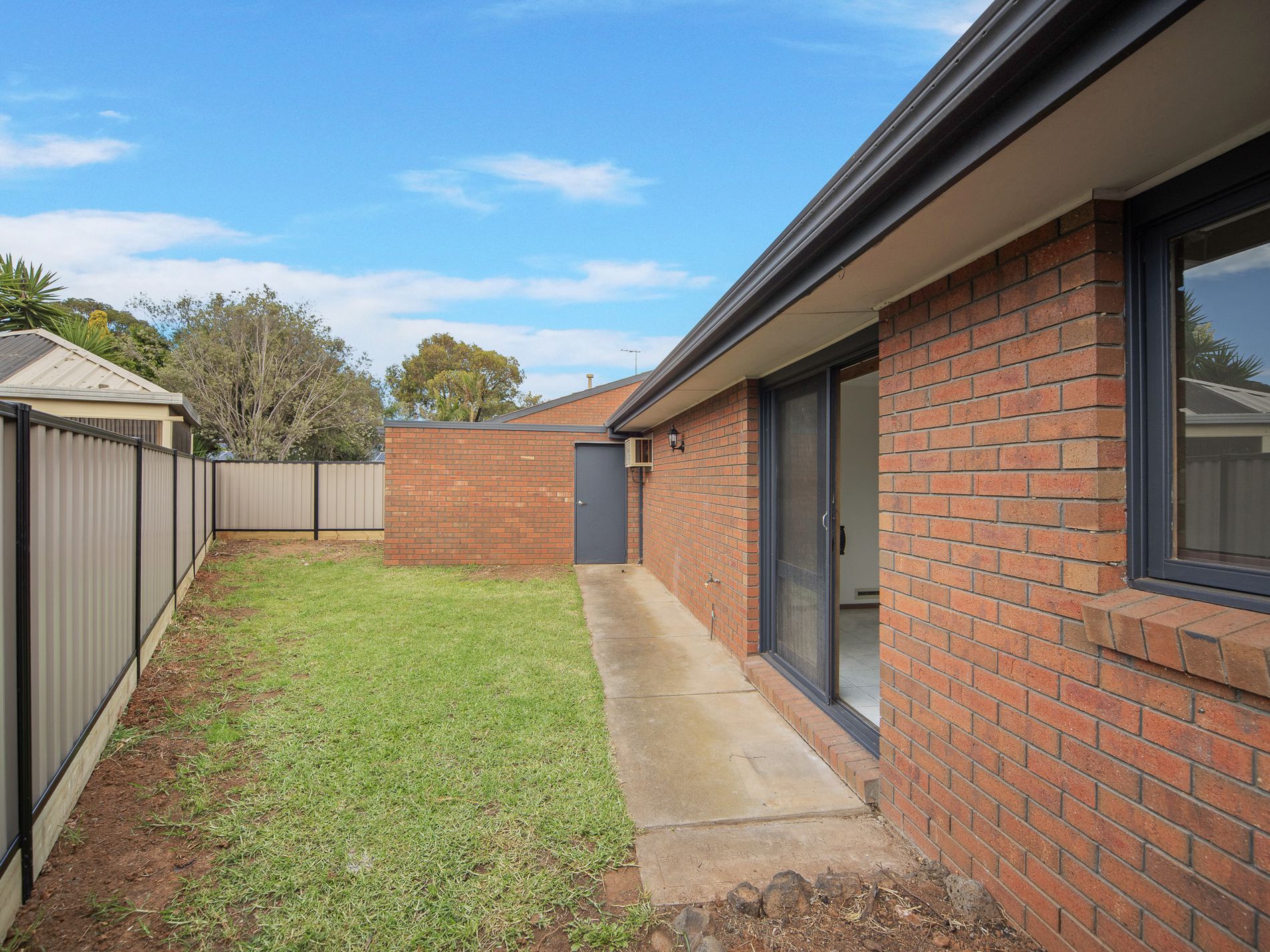 4 / 183 Shaws Road, Werribee