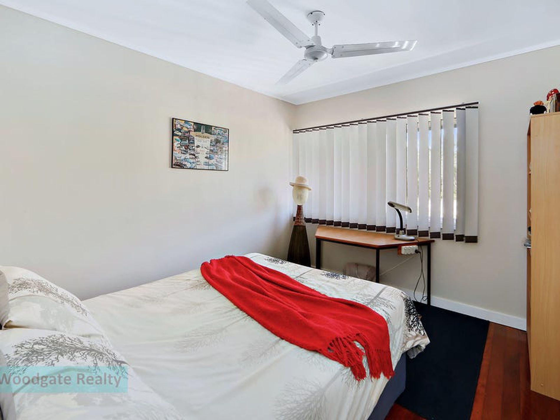 2 Wollemi Cl, Woodgate