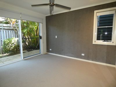 4 / 6-8 Halyard Crt, Ocean Shores