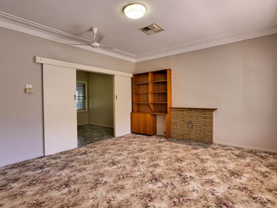 9 Chelmsford Street, Dubbo
