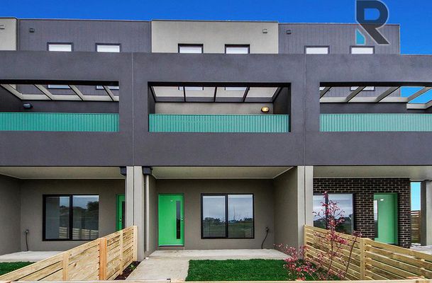 16 / 1-5 Beddison Road, Craigieburn