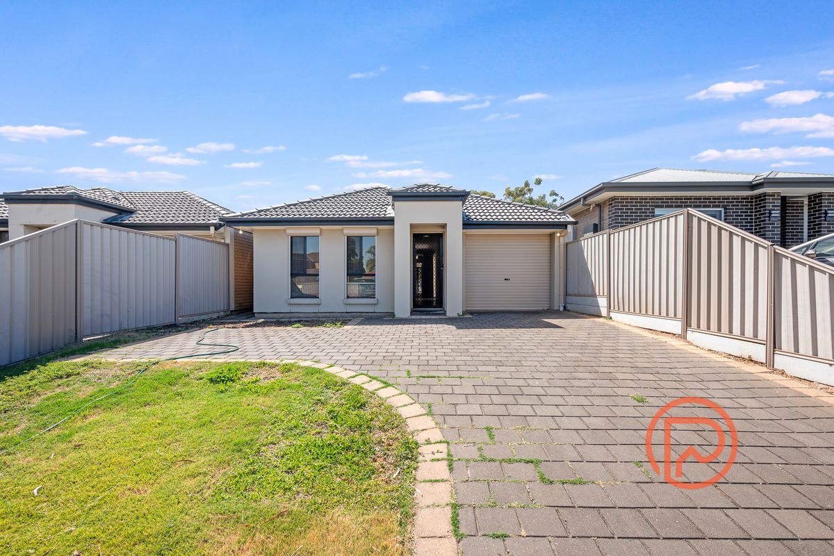 2 / 359 Hampstead Road, Northfield
