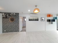 unit 201 / 8 Hunt Street, Hamilton