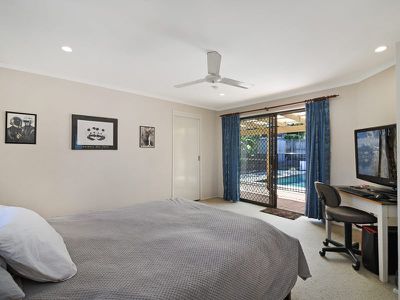 18 Brentwood Avenue, Mooloolaba
