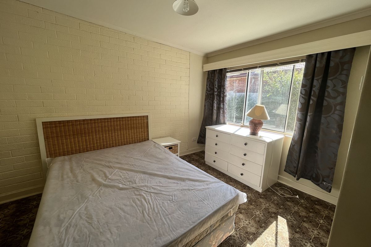 2 / 11 Ayredale Avenue, Clearview