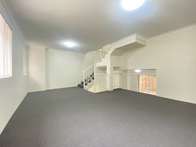 10 / 94 Park Road, Rydalmere