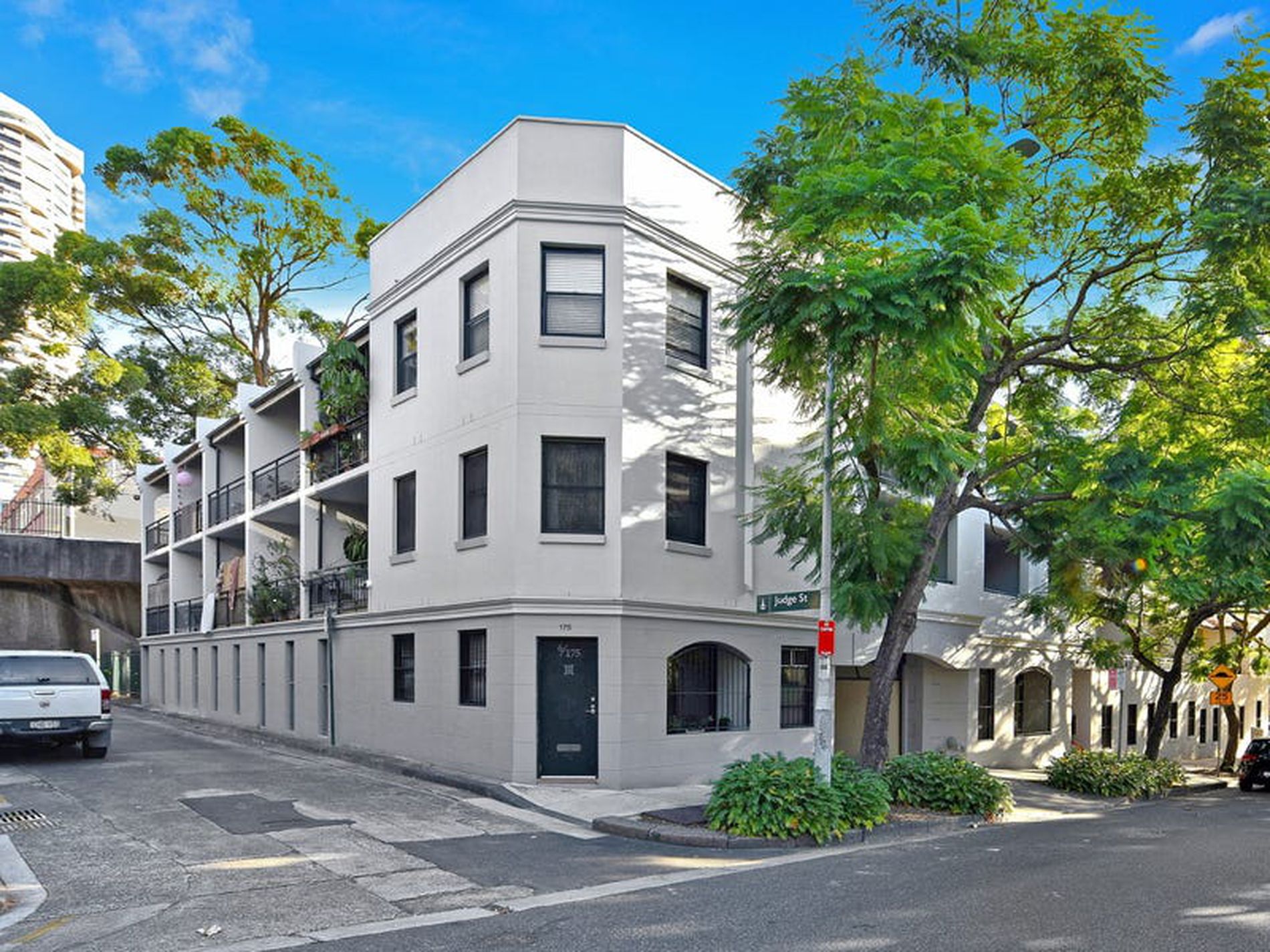 5 / 173-175 Cathedral Street, Woolloomooloo