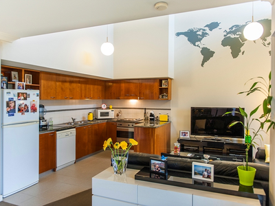 28 / 110 Mounts Bay Road, Perth