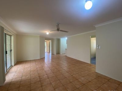 10 Kyeamba Close, Upper Kedron