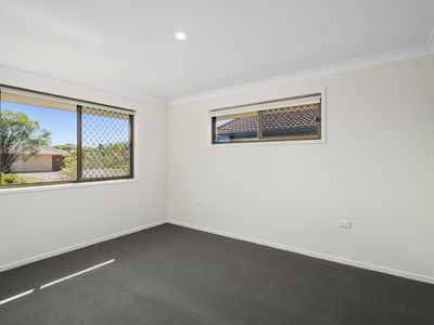 6 Plover Place, Tweed Heads West