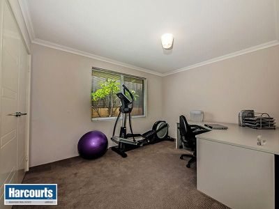 6 Jetty Loop, Yanchep