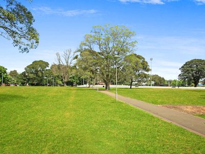 7 / 1 Henderson Road, Alexandria