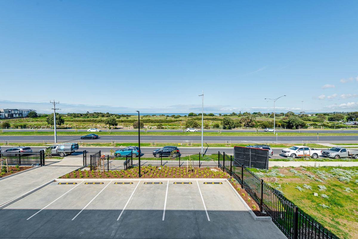 2 / 276 Kororoit Creek Road, Williamstown North