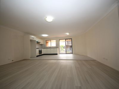 11 / 105 Meredith Street, Bankstown