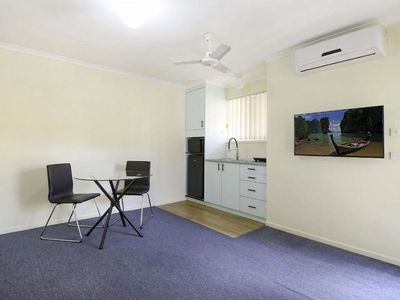 7 / 2 HANLON COURT, Wodonga