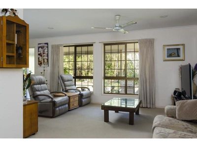 4 Oakland Drive, Tewantin