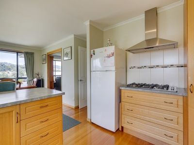 16 Thorpe Street, Cygnet