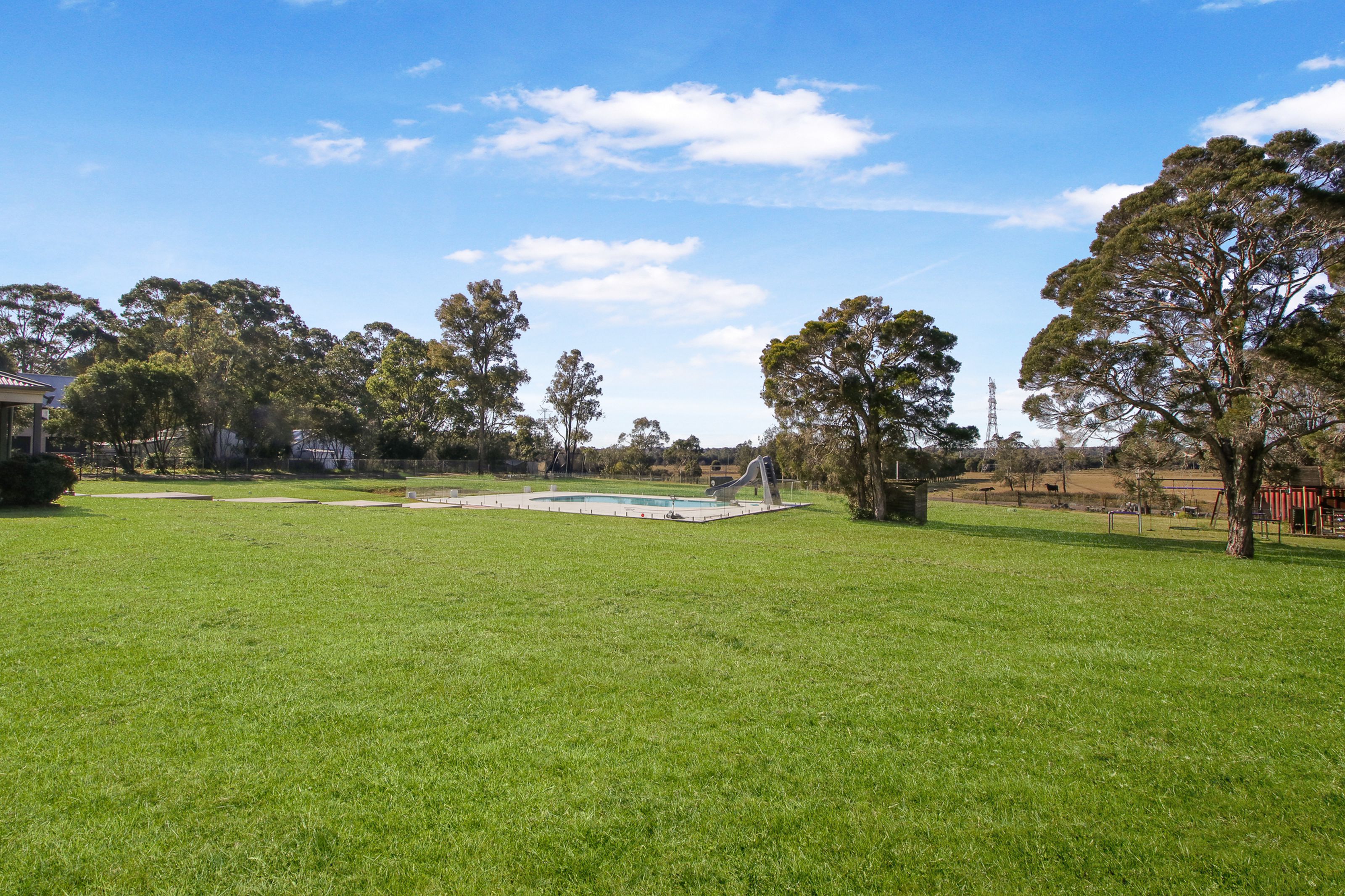 9 Avon Place, WINDSOR DOWNS