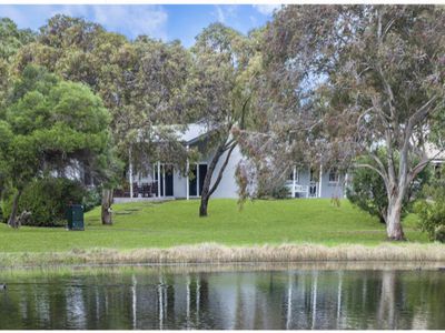 7 Whalers Drive, Port Fairy