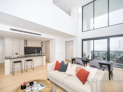 Penthouse / 137 Herring Road, Macquarie Park