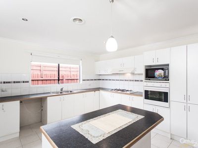 8 Niagara Court, Hampton Park