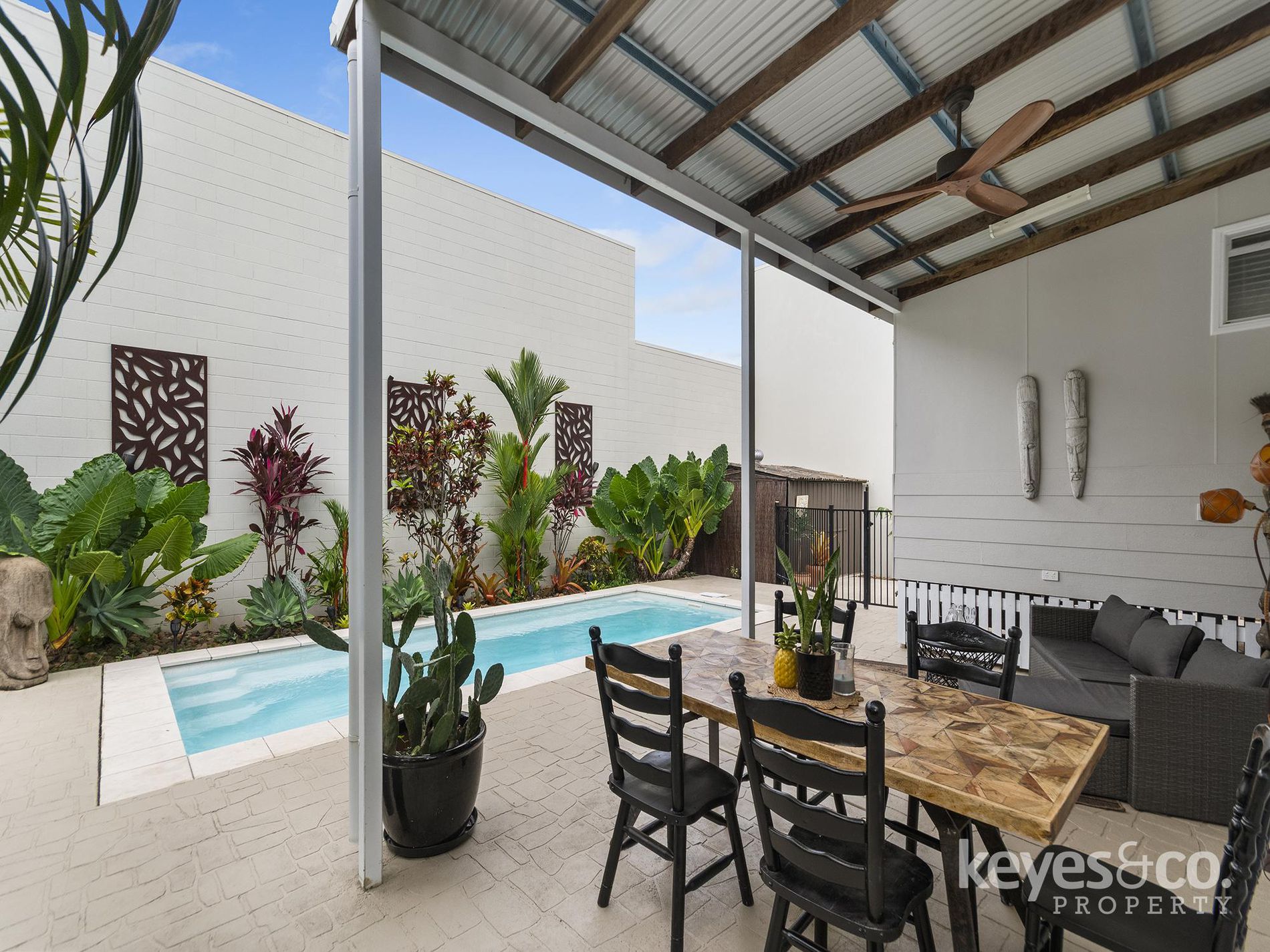 2 The Avenue, Hermit Park